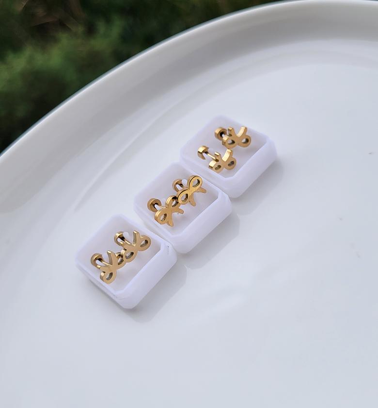 Bow screw studs image