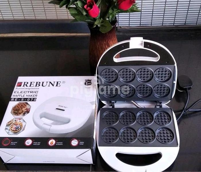 Rebune 2-Slices Waffle Maker image