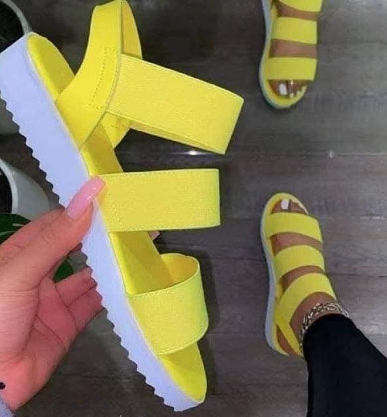 ELASTIC STRAPPY SANDALS image