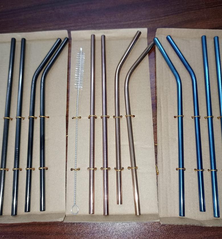 Eco-Friendly Reusable Stainless Steel Drinking Straw Set with Cleaning Brush image