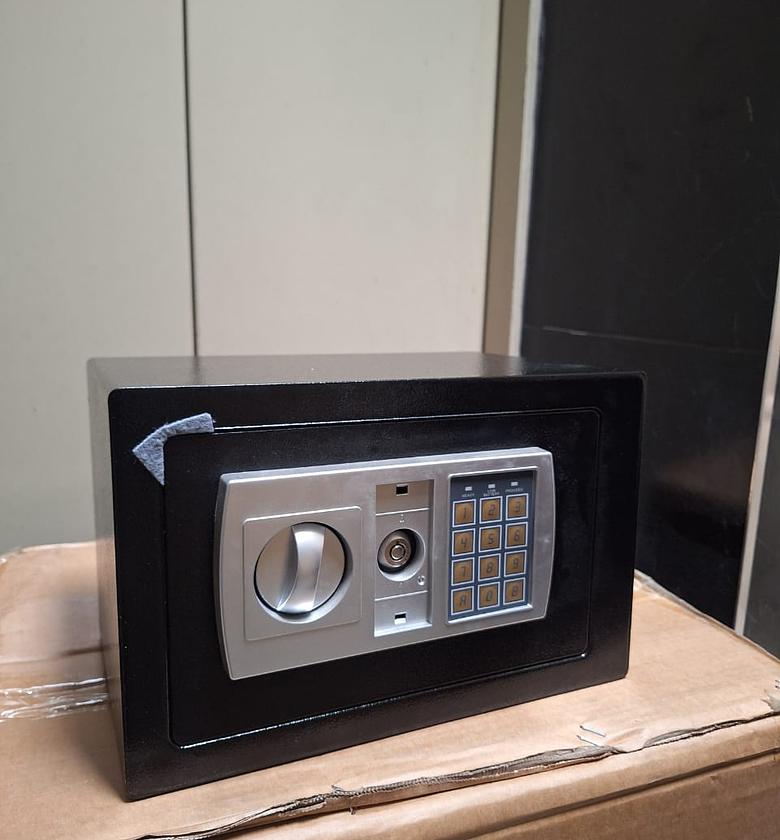 Electronic Digital Security Safe Box 20E.  Size 35*25*25  and 31*20*20 image