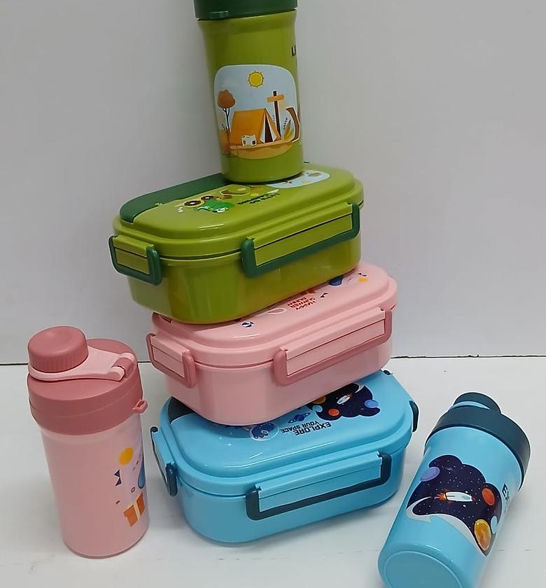 2-in-1 Kids Snack Box & Water Bottle Set image