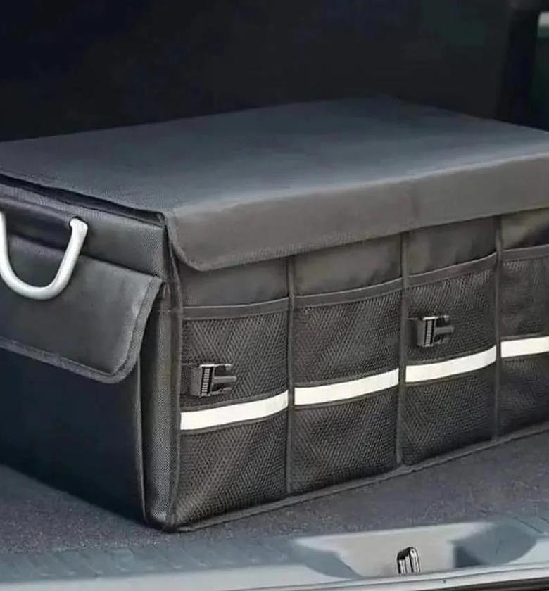 Foldable car trunk/boot organizer with lid,partitions and sturdy handles image