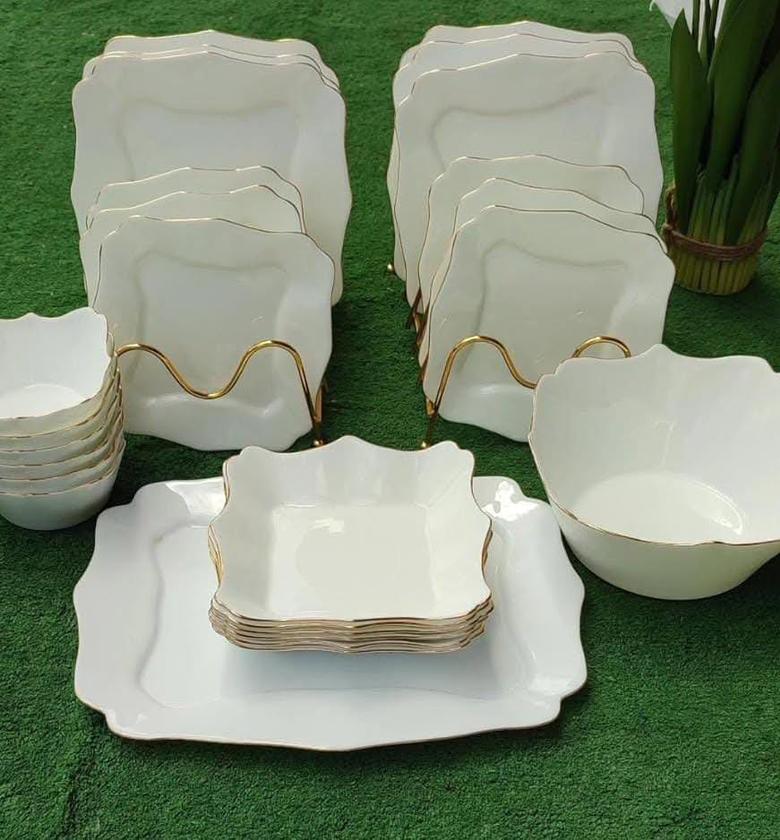 26pcs white-gold dinner set image