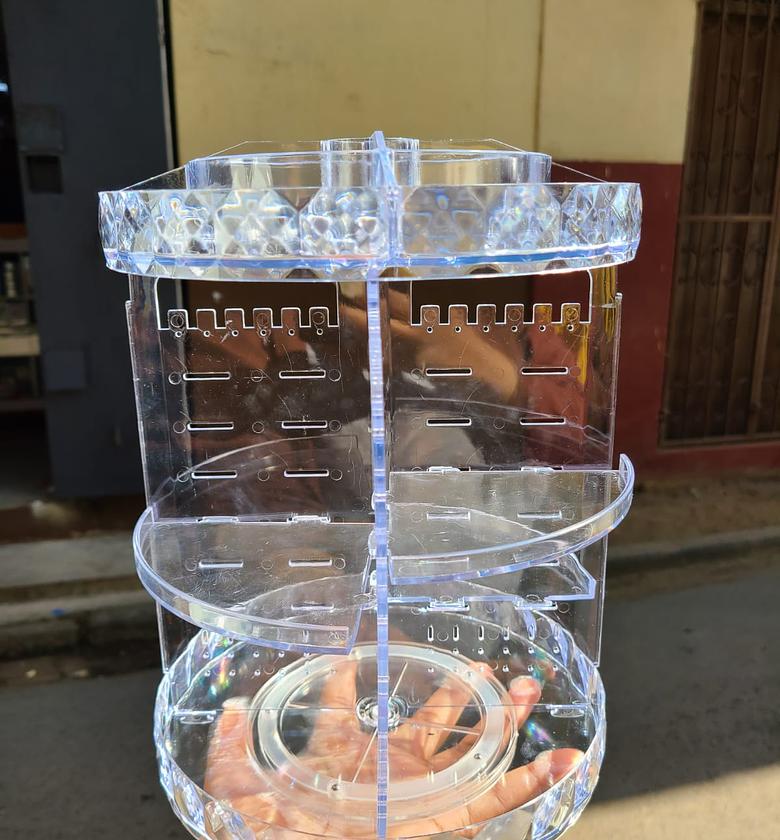 High-End Luxury Rotating Makeup Organizer image