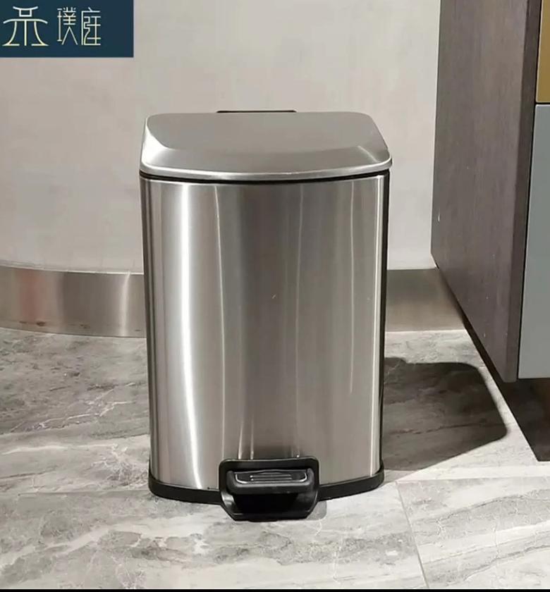 Stainless steel dustbin image