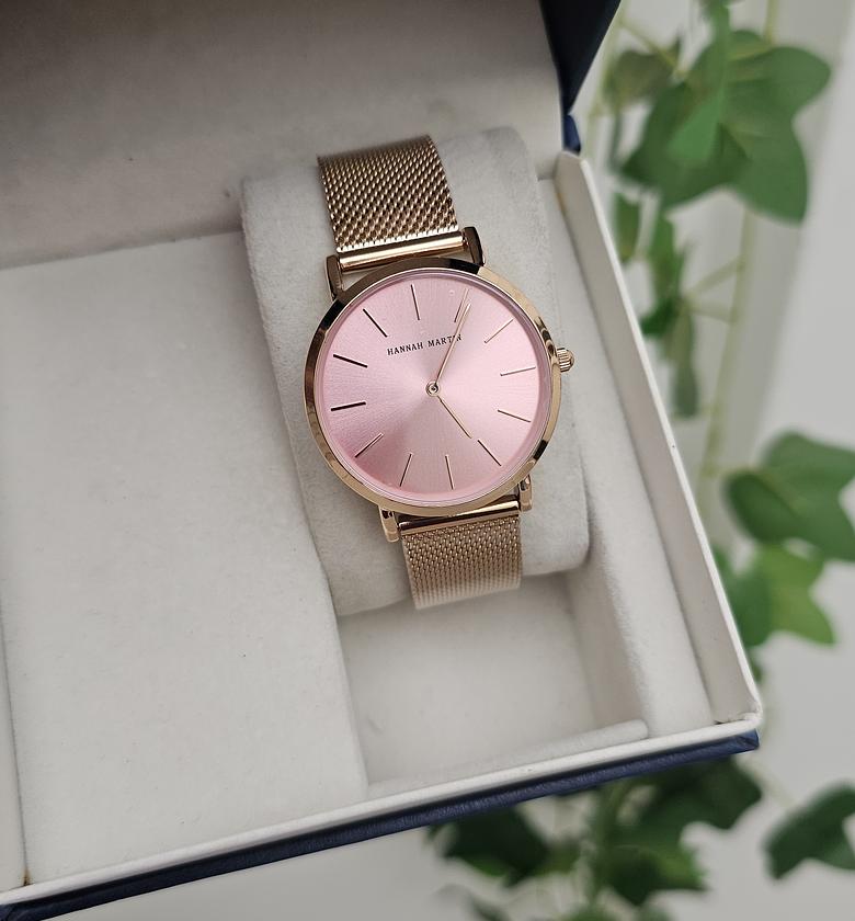 HANNA MARTIN rosegold  image