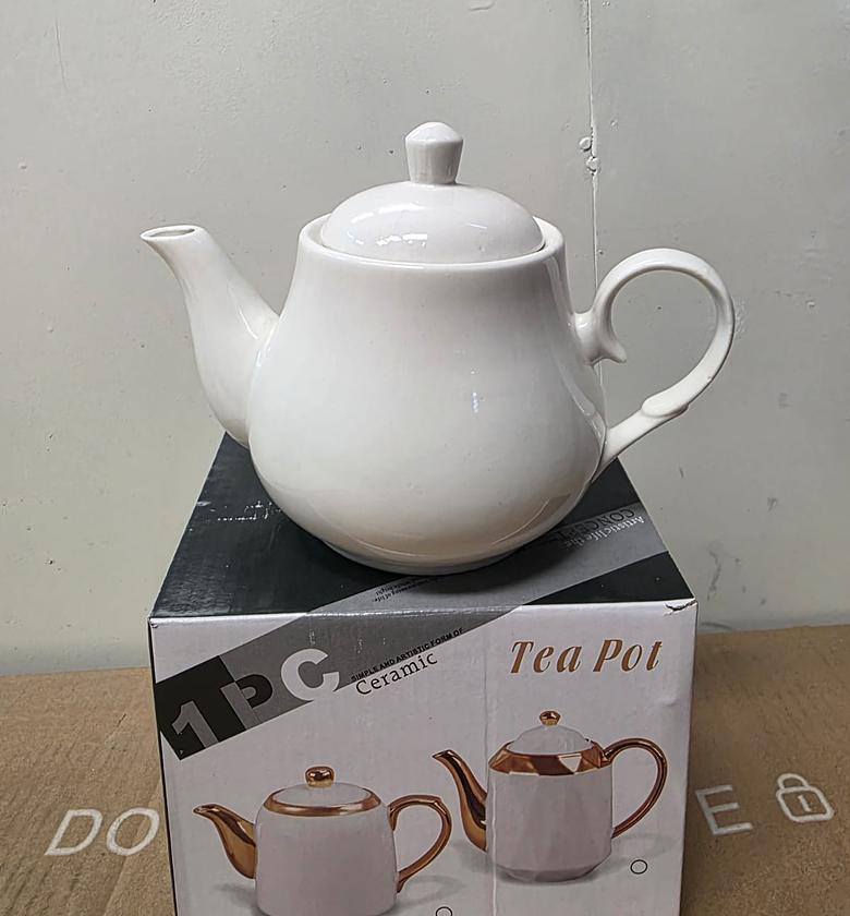 Classic 1L Ceramic Teapot image