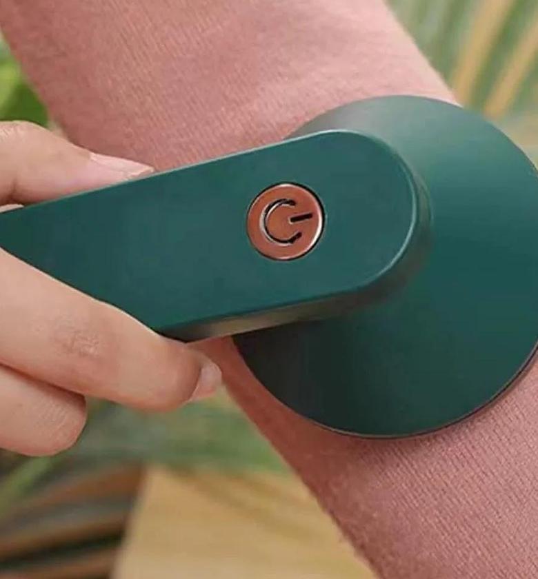 Usb lint remover image