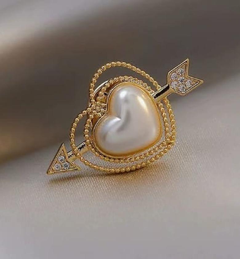 Love pearl brooch image
