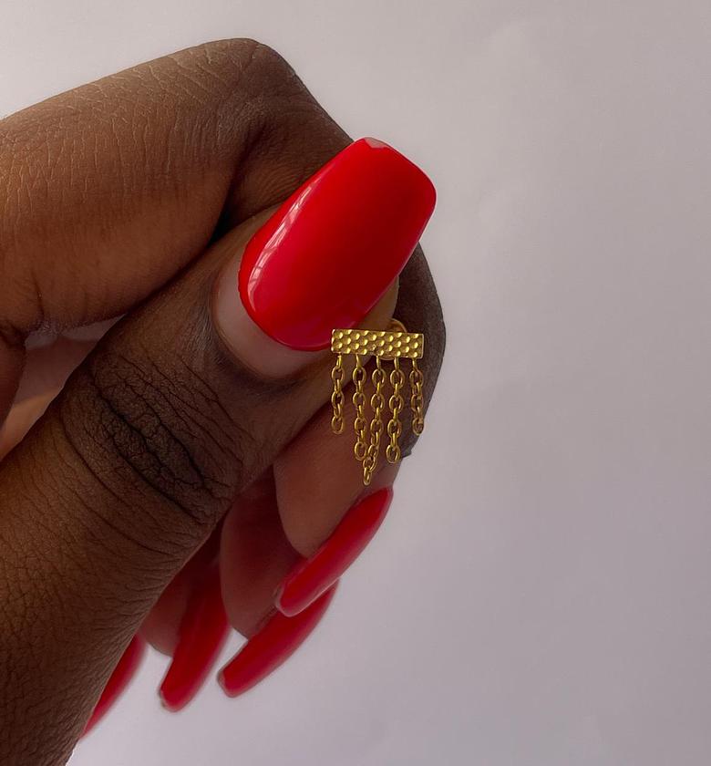 Golden Fringe Chain Titanium Labret Stud image