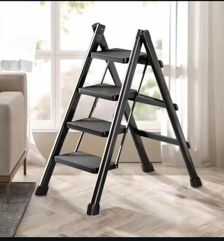 4-Step Ladder image