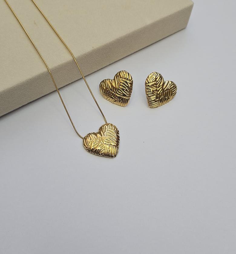 Bold loveheart  image