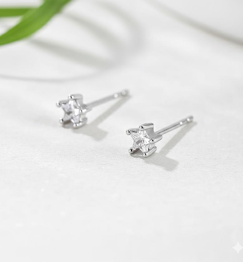 Star Stud Earring image