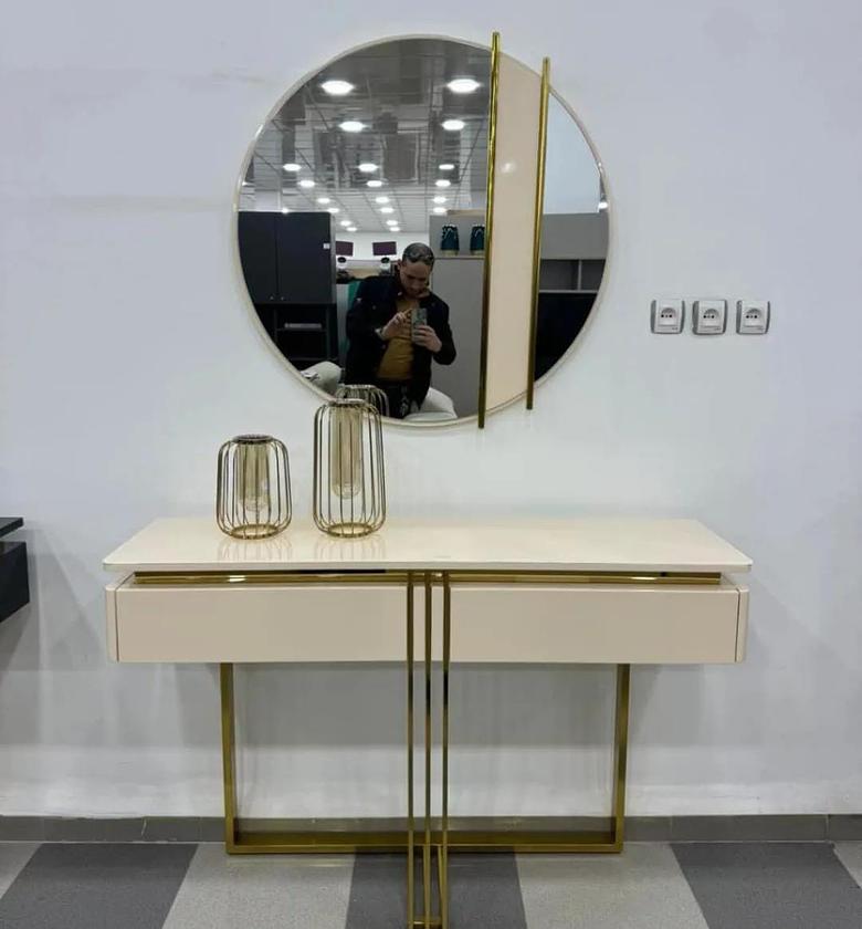Vanity top Console set. image