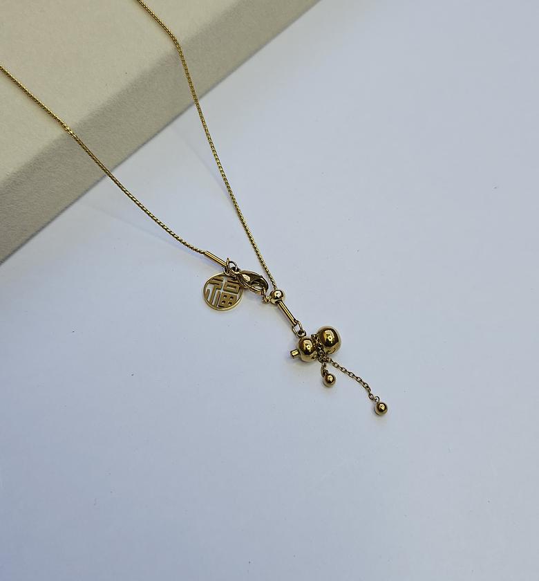 Baldwin necklace  image