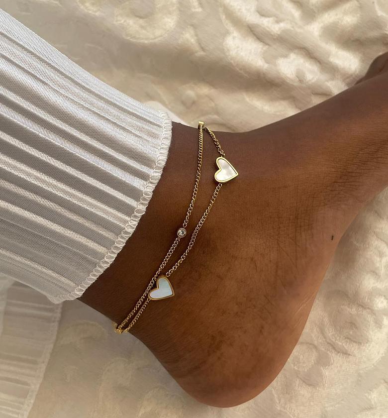 Pearlescent Love Layered Anklet image