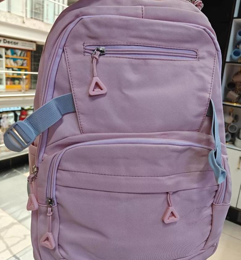High Quality Backpack. size: 42*29*18cm image