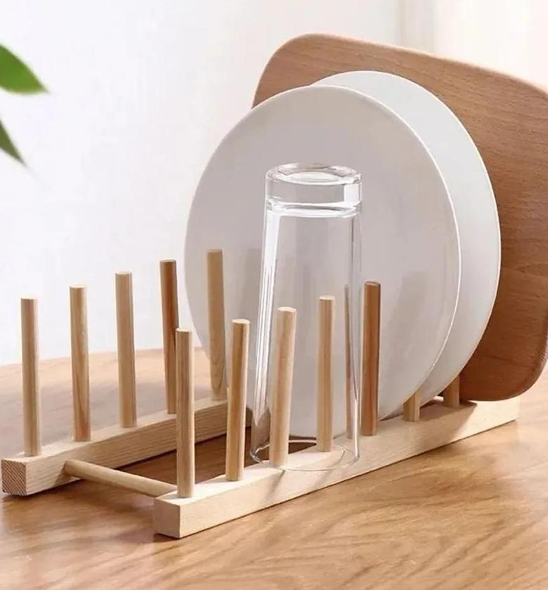 Bamboo plate /pot lid holder image