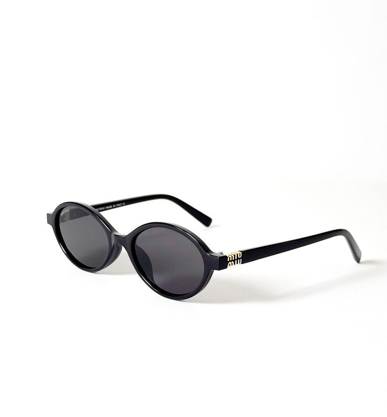 MM Round Black image