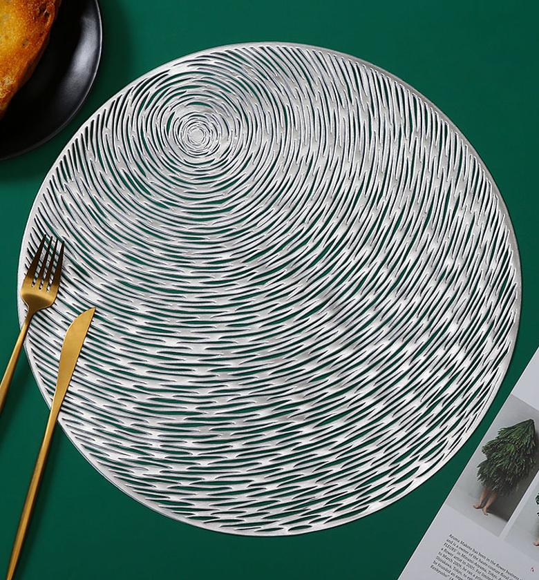 6pcs PVC  table mats. image