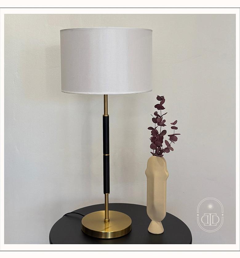 Minimalist table lamp. image
