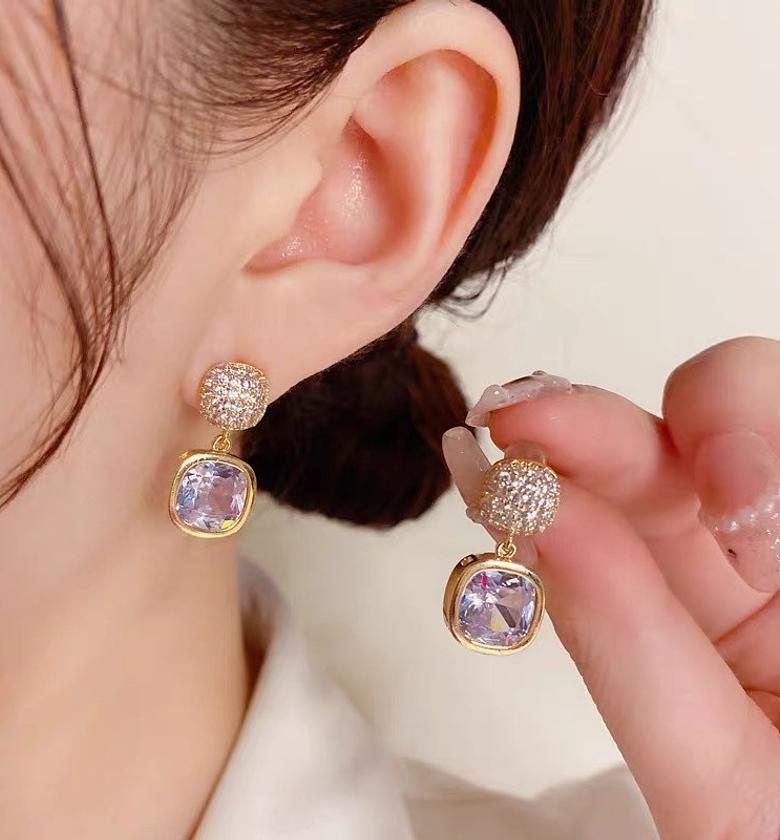 Crystal drop dainty earrings  image