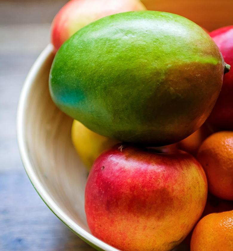 Apple Mango-Per Piece  image