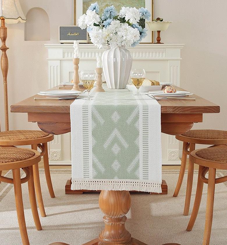 Modern Simple Tassel Cotton Linen Table Runner image