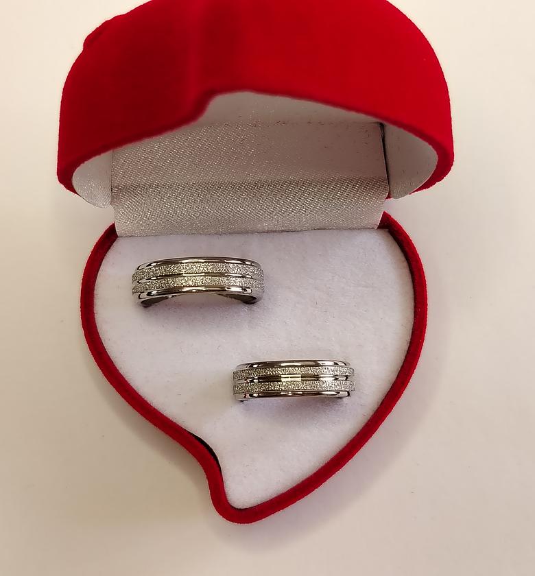 Frosted design silver stainless steel wedding rings  image