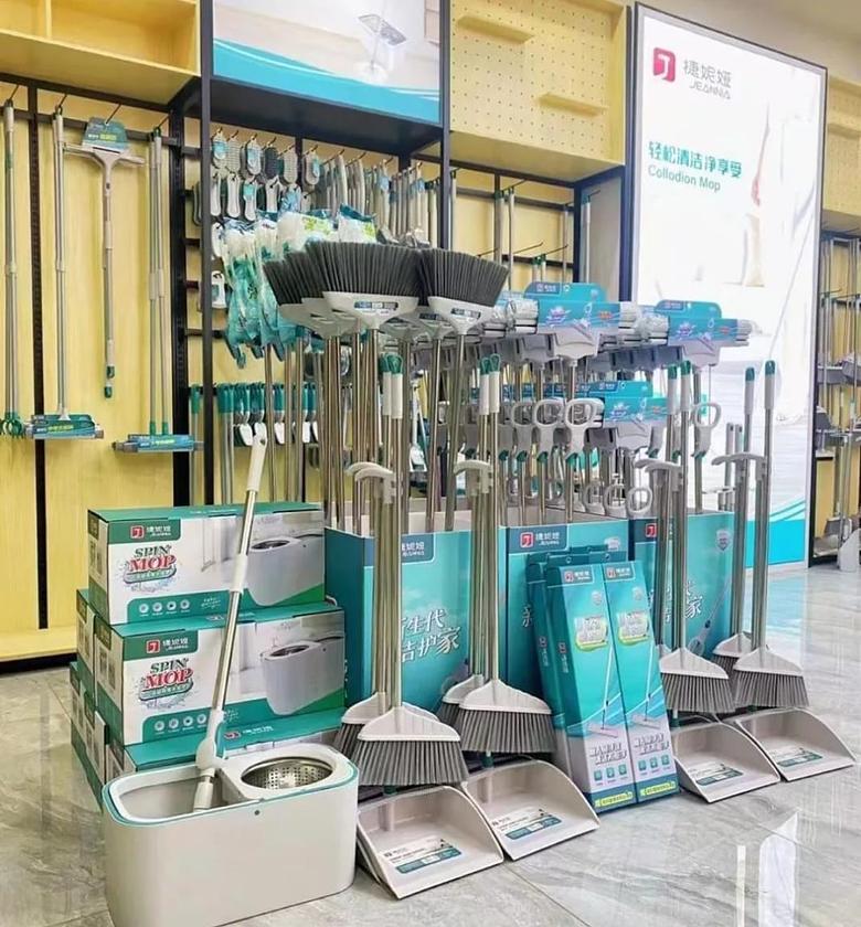 Floor Standing broom  with dustpan image