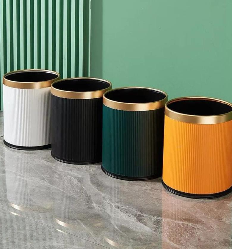 High quality & easy to clean dustbins image