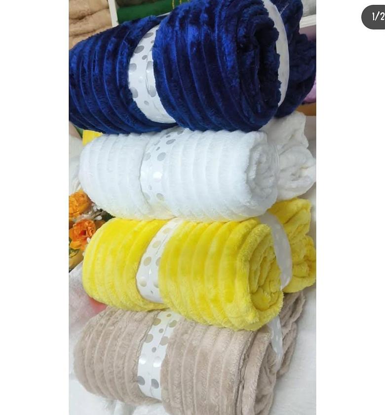 Warm fleece/ throw blanket. image