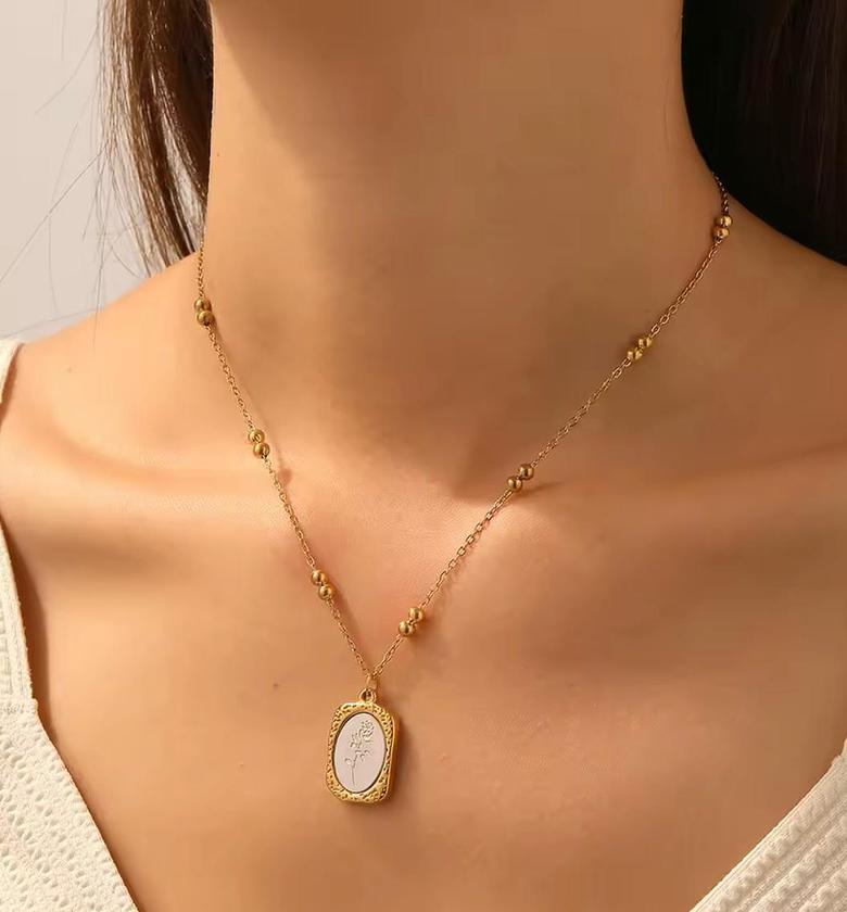 Vintage Rose Medallion Gold Bead Necklace image