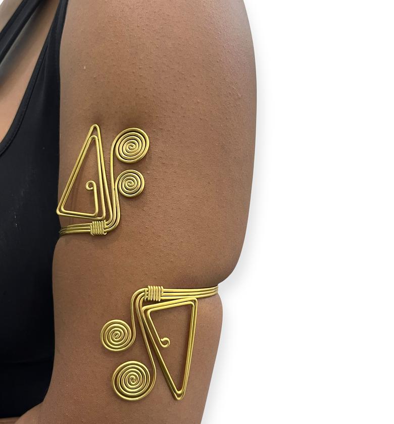 Sanaa Arm Cuff image