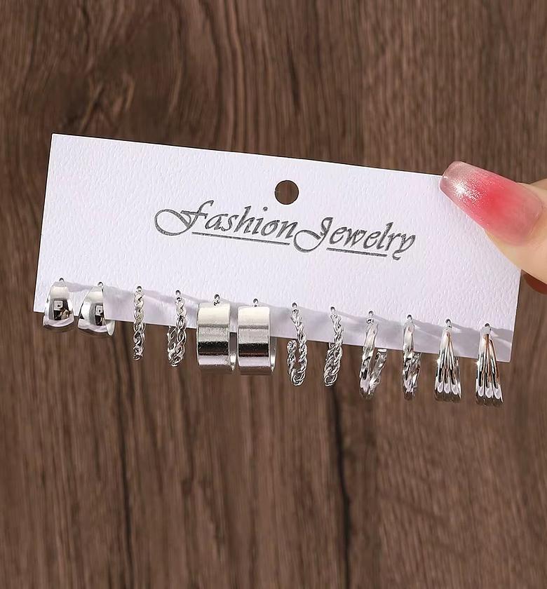 Tiny Hoop Earrings Alloy Pearl Twisted Round  image