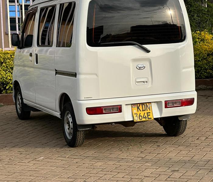 Daihatsu Hijet Same as Suzuki Every KDN, YOM 2015 Model Automatic, Rating 650cc,  Privately used image