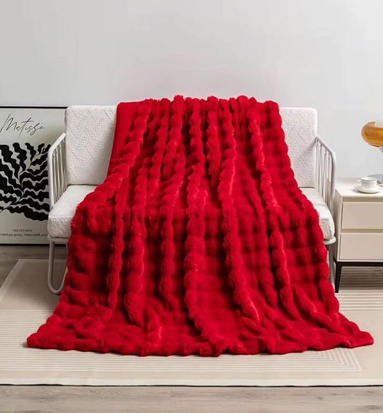 Red cozy Christmas Soft bubble blanket image