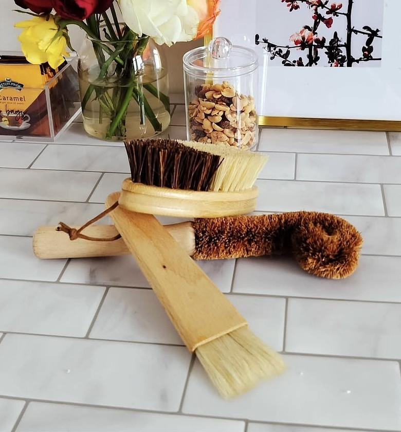 Eco-friendly cleaning&pastry brushes image