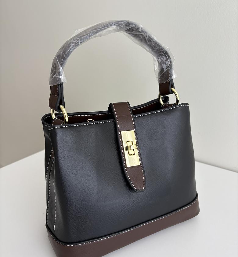 Viola Bucket Bag image