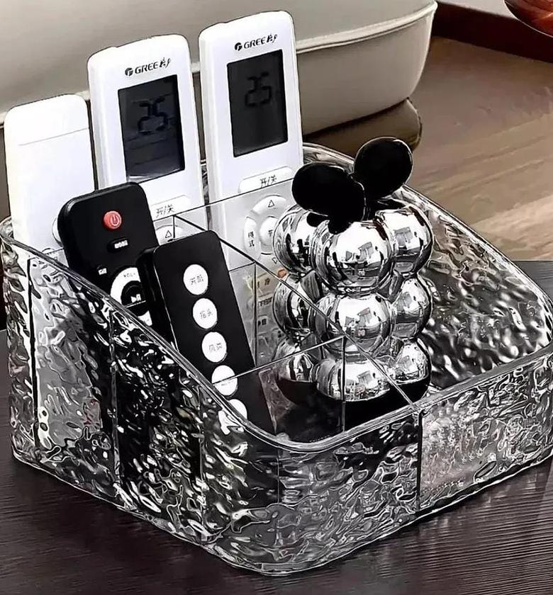 5 grid remote/cosmetic organizer image