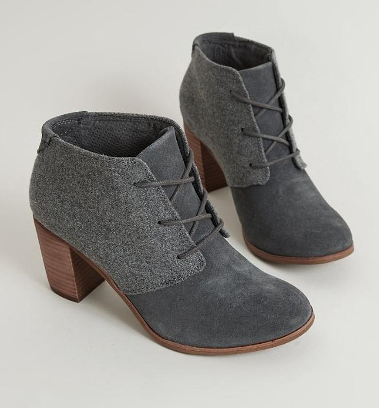 Grey boots image